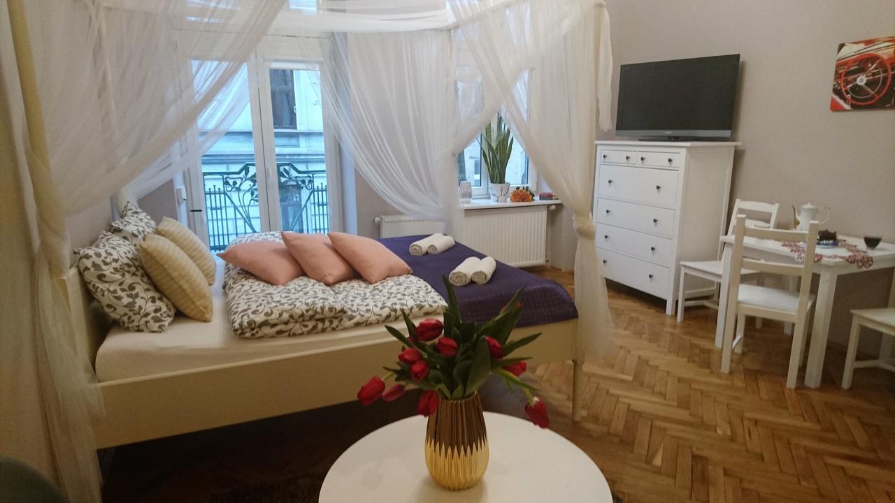 Ok Home Apartments Krakau Buitenkant foto