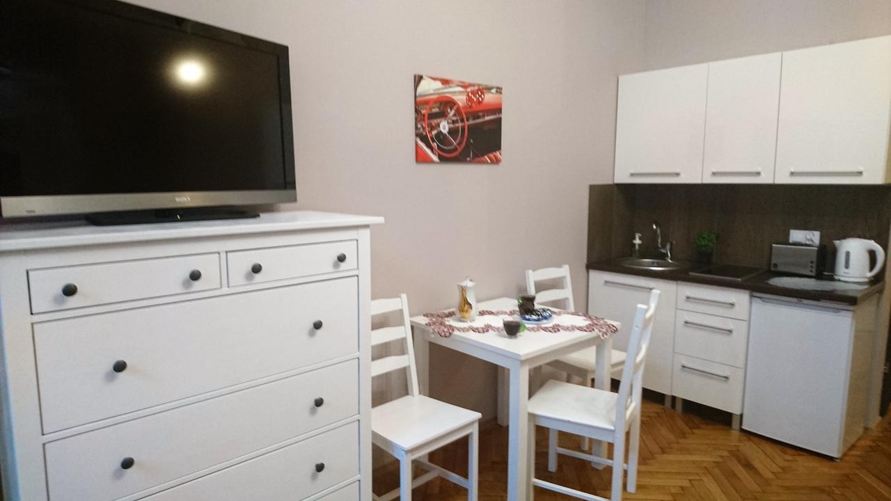 Ok Home Apartments Krakau Buitenkant foto