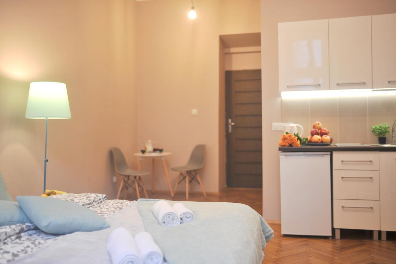 Ok Home Apartments Krakau Buitenkant foto